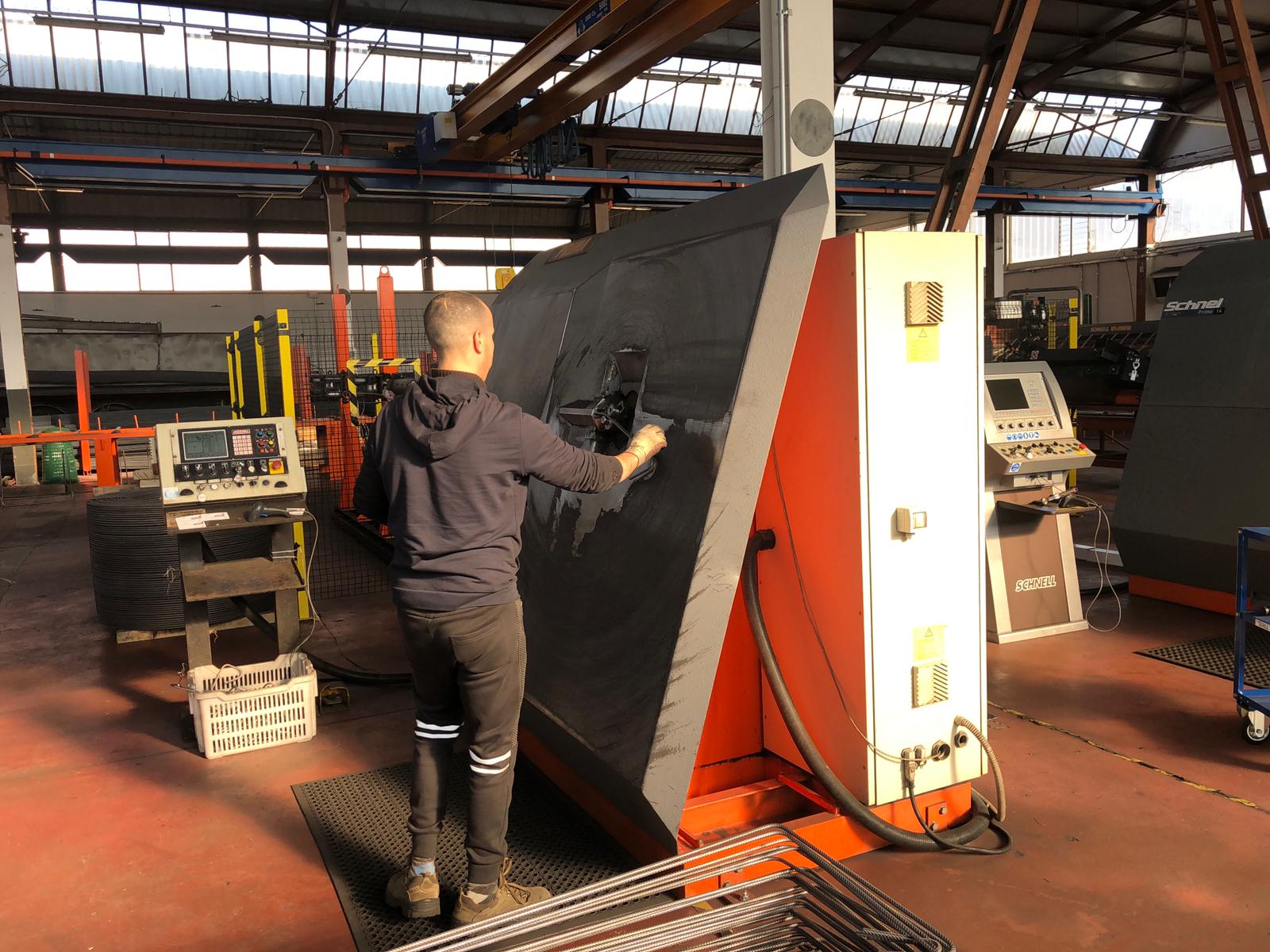 SCHNELL Prima 12  2002